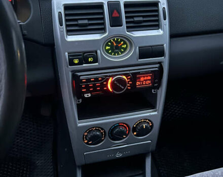 Черный ВАЗ 2170 Priora, объемом двигателя 1.6 л и пробегом 200 тыс. км за 2500 $, фото 19 на Automoto.ua