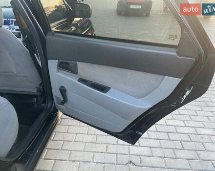 ВАЗ 2170 Priora 2007 у Монастырище на Automoto.ua Чорний ВАЗ 2170 Priora, об'ємом двигуна 1.6 л та пробігом 106 тис. км за 3200 $, фото 31 на Automoto.ua