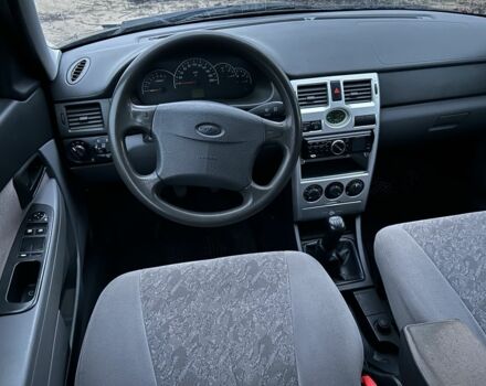 Черный ВАЗ 2170 Priora, объемом двигателя 1.6 л и пробегом 200 тыс. км за 2500 $, фото 12 на Automoto.ua