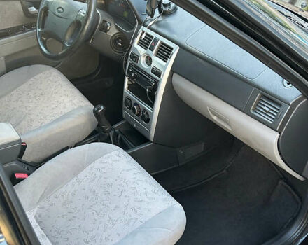 Черный ВАЗ 2170 Priora, объемом двигателя 1.6 л и пробегом 189 тыс. км за 3200 $, фото 7 на Automoto.ua