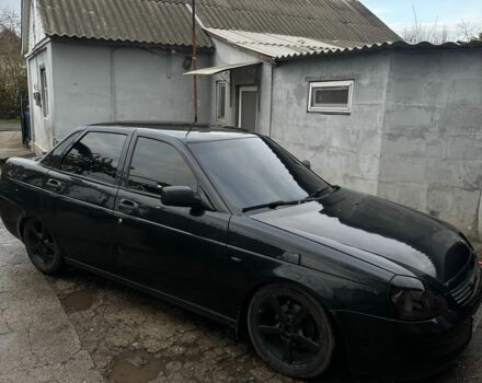 Черный ВАЗ 2170 Priora, объемом двигателя 1.6 л и пробегом 180 тыс. км за 2000 $, фото 3 на Automoto.ua