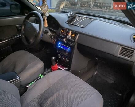 Черный ВАЗ 2170 Priora, объемом двигателя 1.6 л и пробегом 264 тыс. км за 2500 $, фото 5 на Automoto.ua