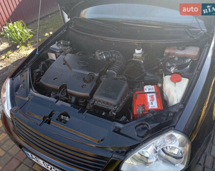 Черный ВАЗ 2170 Priora, объемом двигателя 1.6 л и пробегом 180 тыс. км за 3100 $, фото 7 на Automoto.ua