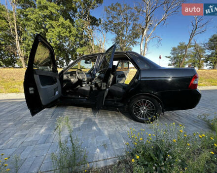 Чорний ВАЗ 2170 Priora, об'ємом двигуна 1.6 л та пробігом 245 тис. км за 3800 $, фото 6 на Automoto.ua