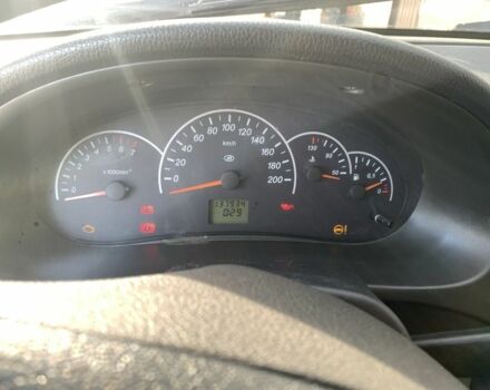 Чорний ВАЗ 2170 Priora, об'ємом двигуна 1.6 л та пробігом 130 тис. км за 1550 $, фото 11 на Automoto.ua