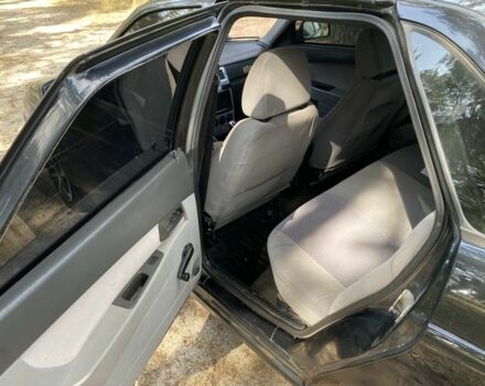 Черный ВАЗ 2170 Priora, объемом двигателя 1.6 л и пробегом 185 тыс. км за 2200 $, фото 8 на Automoto.ua