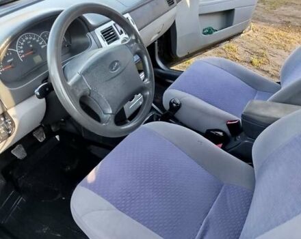 Чорний ВАЗ 2170 Priora, об'ємом двигуна 1.6 л та пробігом 193 тис. км за 2000 $, фото 6 на Automoto.ua