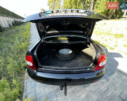 Чорний ВАЗ 2170 Priora, об'ємом двигуна 1.6 л та пробігом 245 тис. км за 3800 $, фото 12 на Automoto.ua