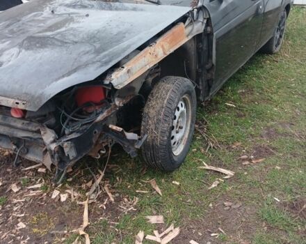 Чорний ВАЗ 2170 Priora, об'ємом двигуна 1.6 л та пробігом 140 тис. км за 1250 $, фото 2 на Automoto.ua