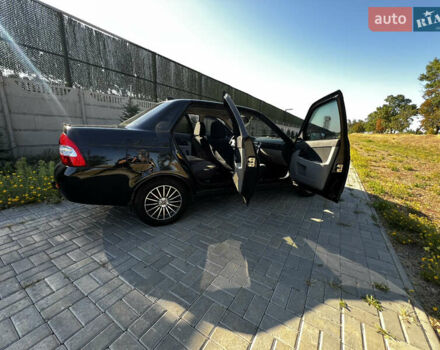 Чорний ВАЗ 2170 Priora, об'ємом двигуна 1.6 л та пробігом 245 тис. км за 3800 $, фото 7 на Automoto.ua