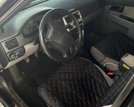 Черный ВАЗ 2170 Priora, объемом двигателя 1.6 л и пробегом 137 тыс. км за 2600 $, фото 7 на Automoto.ua