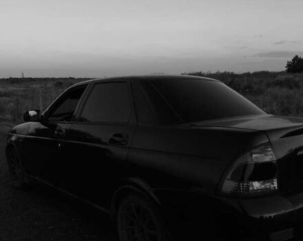 ВАЗ 2170 Priora 2008 у Павлограде на Automoto.ua Чорний ВАЗ 2170 Priora, об'ємом двигуна 1.6 л та пробігом 270 тис. км за 2200 $, фото 3 на Automoto.ua