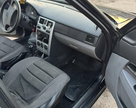 Черный ВАЗ 2170 Priora, объемом двигателя 1.6 л и пробегом 250 тыс. км за 2800 $, фото 12 на Automoto.ua