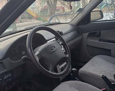 Черный ВАЗ 2170 Priora, объемом двигателя 1.6 л и пробегом 300 тыс. км за 1500 $, фото 3 на Automoto.ua