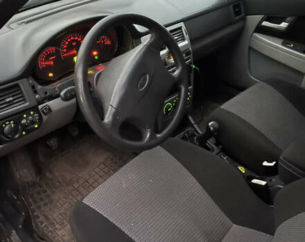 Чорний ВАЗ 2170 Priora, об'ємом двигуна 1.6 л та пробігом 999 тис. км за 1600 $, фото 4 на Automoto.ua