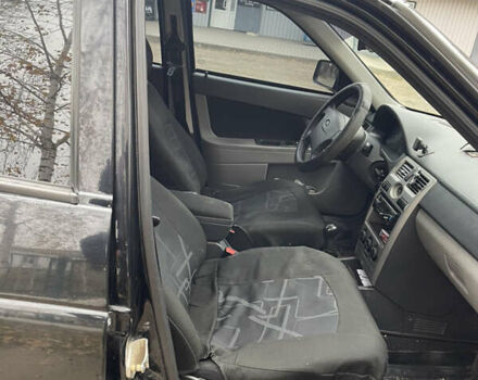 Черный ВАЗ 2170 Priora, объемом двигателя 1.6 л и пробегом 158 тыс. км за 3050 $, фото 6 на Automoto.ua