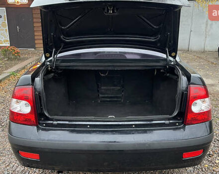 Черный ВАЗ 2170 Priora, объемом двигателя 1.6 л и пробегом 127 тыс. км за 2800 $, фото 9 на Automoto.ua