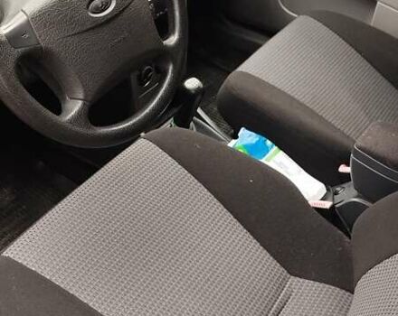 Чорний ВАЗ 2170 Priora, об'ємом двигуна 1.6 л та пробігом 72 тис. км за 3400 $, фото 6 на Automoto.ua