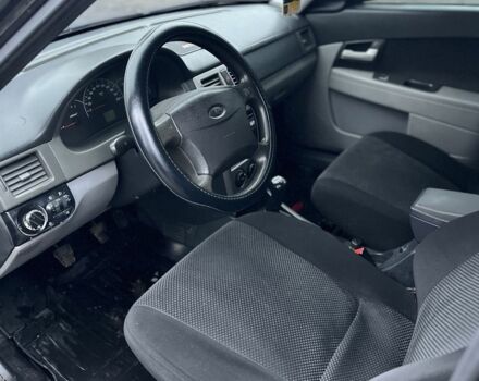 Черный ВАЗ 2170 Priora, объемом двигателя 1.6 л и пробегом 155 тыс. км за 2600 $, фото 12 на Automoto.ua