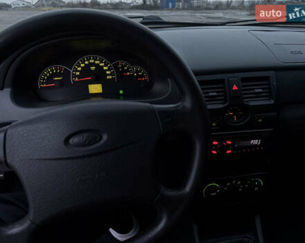 Черный ВАЗ 2170 Priora, объемом двигателя 1.6 л и пробегом 190 тыс. км за 3100 $, фото 11 на Automoto.ua