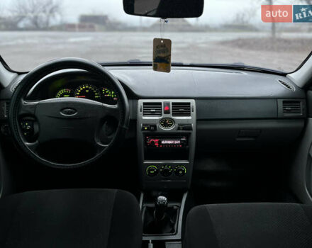 Черный ВАЗ 2170 Priora, объемом двигателя 1.6 л и пробегом 157 тыс. км за 2500 $, фото 11 на Automoto.ua