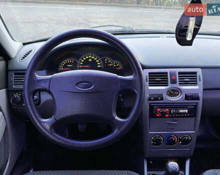 Черный ВАЗ 2170 Priora, объемом двигателя 1.6 л и пробегом 159 тыс. км за 2950 $, фото 17 на Automoto.ua