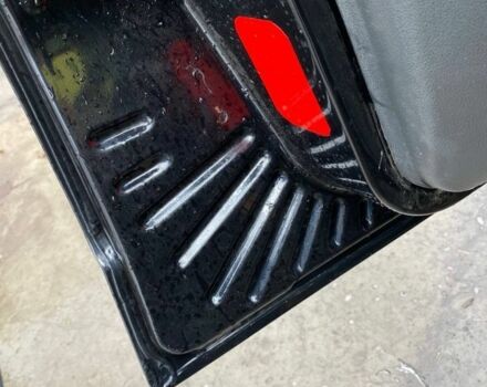 Черный ВАЗ 2170 Priora, объемом двигателя 1.6 л и пробегом 235 тыс. км за 2500 $, фото 6 на Automoto.ua