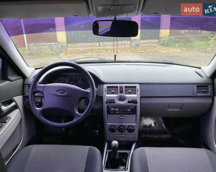 Черный ВАЗ 2170 Priora, объемом двигателя 1.6 л и пробегом 159 тыс. км за 3000 $, фото 11 на Automoto.ua