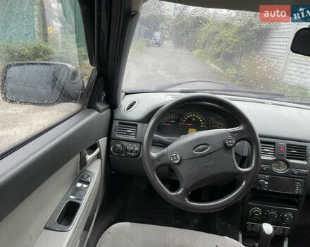 Черный ВАЗ 2170 Priora, объемом двигателя 1.6 л и пробегом 200 тыс. км за 1850 $, фото 6 на Automoto.ua