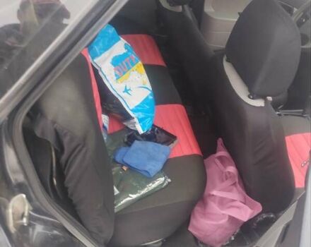 Чорний ВАЗ 2170 Priora, об'ємом двигуна 1.6 л та пробігом 200 тис. км за 1000 $, фото 1 на Automoto.ua