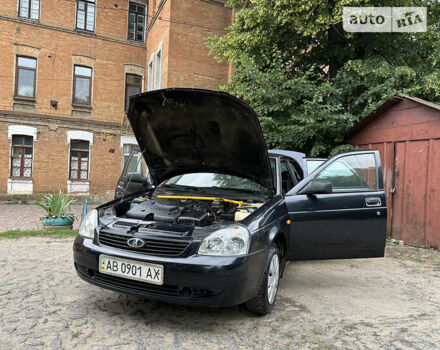 Черный ВАЗ 2170 Priora, объемом двигателя 1.6 л и пробегом 580 тыс. км за 2150 $, фото 1 на Automoto.ua