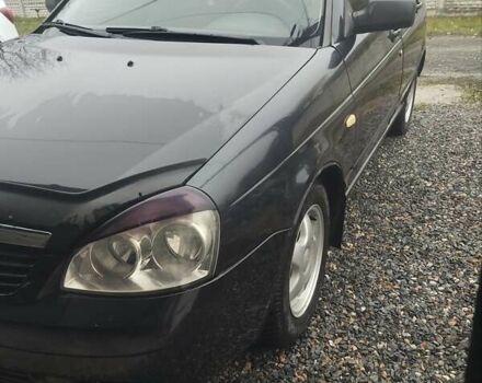 Черный ВАЗ 2170 Priora, объемом двигателя 1.6 л и пробегом 161 тыс. км за 2000 $, фото 1 на Automoto.ua