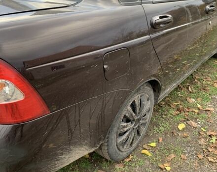 Фіолетовий ВАЗ 2170 Priora, об'ємом двигуна 1.6 л та пробігом 250 тис. км за 2000 $, фото 3 на Automoto.ua