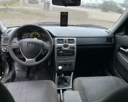 Коричневый ВАЗ 2170 Priora, объемом двигателя 1.6 л и пробегом 210 тыс. км за 2100 $, фото 7 на Automoto.ua