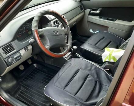 ВАЗ 2170 Priora 2008 в Умани на Automoto.ua Красный ВАЗ 2170 Priora, объемом двигателя 1.6 л и пробегом 127 тыс. км за 4500 $, фото 3 на Automoto.ua