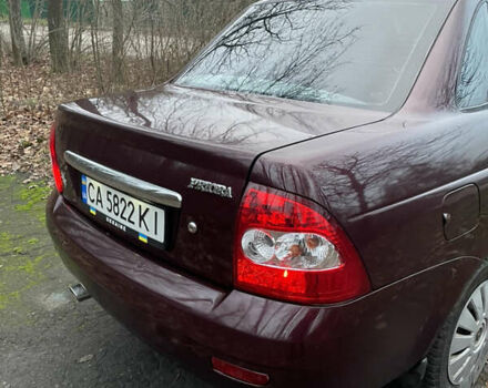 Красный ВАЗ 2170 Priora, объемом двигателя 1.6 л и пробегом 237 тыс. км за 2600 $, фото 5 на Automoto.ua