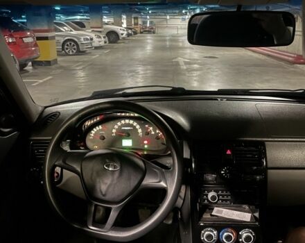 Червоний ВАЗ 2170 Priora, об'ємом двигуна 1.6 л та пробігом 342 тис. км за 1400 $, фото 5 на Automoto.ua