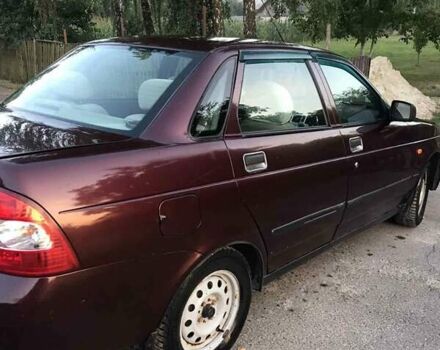 Красный ВАЗ 2170 Priora, объемом двигателя 1.6 л и пробегом 238 тыс. км за 1450 $, фото 2 на Automoto.ua