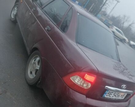 Красный ВАЗ 2170 Priora, объемом двигателя 1.6 л и пробегом 204 тыс. км за 1750 $, фото 7 на Automoto.ua