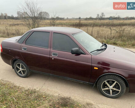 Красный ВАЗ 2170 Priora, объемом двигателя 1.6 л и пробегом 152 тыс. км за 3600 $, фото 9 на Automoto.ua