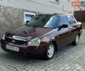 Красный ВАЗ 2170 Priora, объемом двигателя 1.6 л и пробегом 77 тыс. км за 3150 $, фото 1 на Automoto.ua