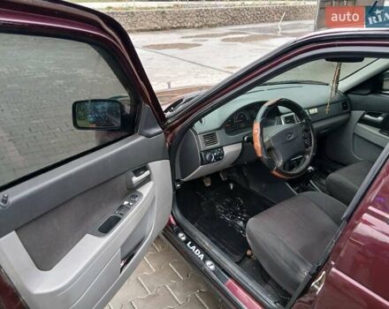 Червоний ВАЗ 2170 Priora, об'ємом двигуна 1.6 л та пробігом 139 тис. км за 1750 $, фото 3 на Automoto.ua