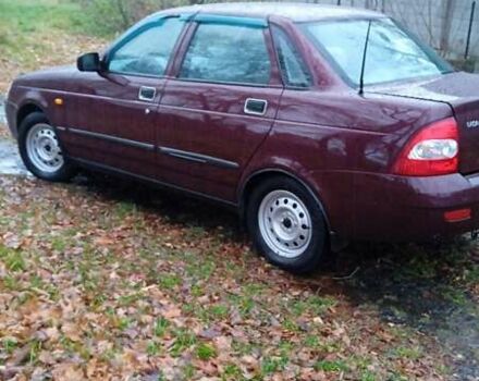 Красный ВАЗ 2170 Priora, объемом двигателя 1.6 л и пробегом 238 тыс. км за 1799 $, фото 1 на Automoto.ua