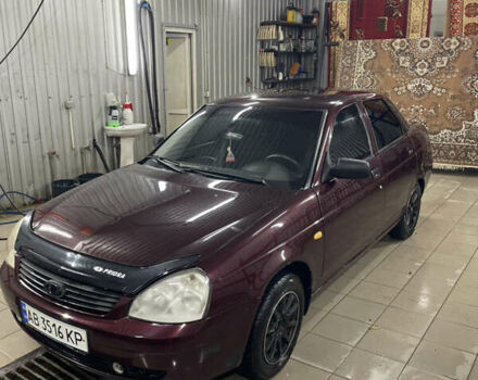 Красный ВАЗ 2170 Priora, объемом двигателя 1.6 л и пробегом 202 тыс. км за 1555 $, фото 4 на Automoto.ua
