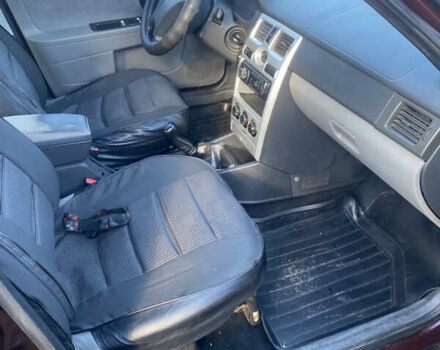 Красный ВАЗ 2170 Priora, объемом двигателя 1.6 л и пробегом 200 тыс. км за 2300 $, фото 7 на Automoto.ua