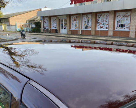 Красный ВАЗ 2170 Priora, объемом двигателя 1.6 л и пробегом 200 тыс. км за 2300 $, фото 6 на Automoto.ua