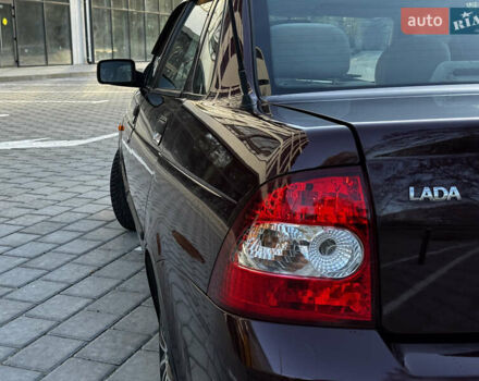 Червоний ВАЗ 2170 Priora, об'ємом двигуна 1.6 л та пробігом 200 тис. км за 2600 $, фото 8 на Automoto.ua