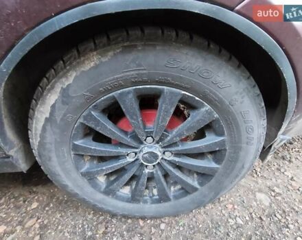 Красный ВАЗ 2170 Priora, объемом двигателя 1.6 л и пробегом 320 тыс. км за 2500 $, фото 6 на Automoto.ua