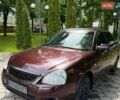 Красный ВАЗ 2170 Priora, объемом двигателя 1.6 л и пробегом 202 тыс. км за 2300 $, фото 1 на Automoto.ua