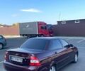 Красный ВАЗ 2170 Priora, объемом двигателя 1.6 л и пробегом 300 тыс. км за 2700 $, фото 3 на Automoto.ua